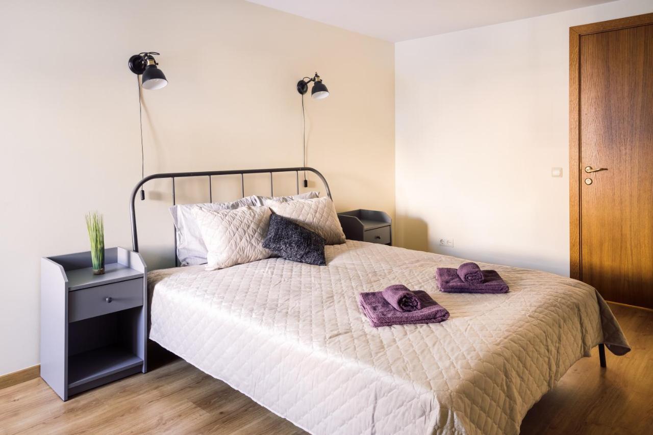Rothko Apartment/8 Guests/4Bedrooms/Riga Old Town Exterior foto