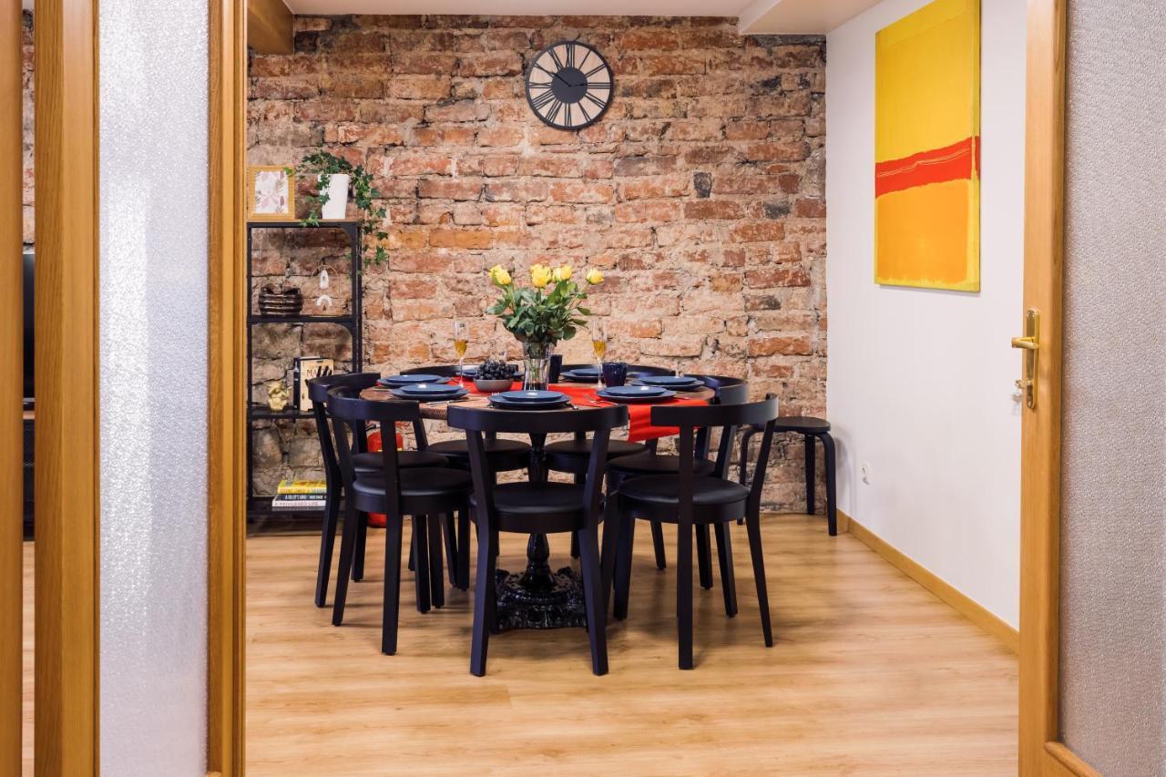 Rothko Apartment/8 Guests/4Bedrooms/Riga Old Town Exterior foto